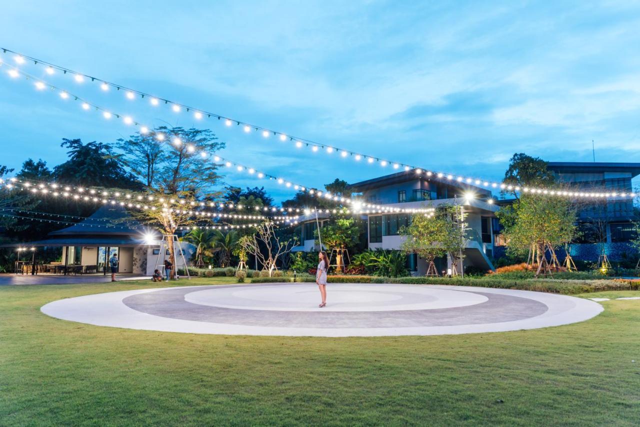 Na Tree Tara Riverside Resort Amphawa Damnoensaduak Exterior foto